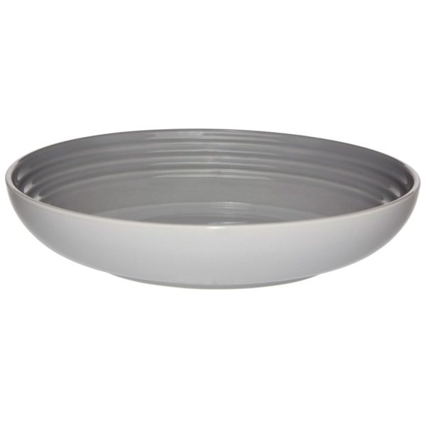 Le Creuset - Aardewerken diep bord in Mist Grey 22cm