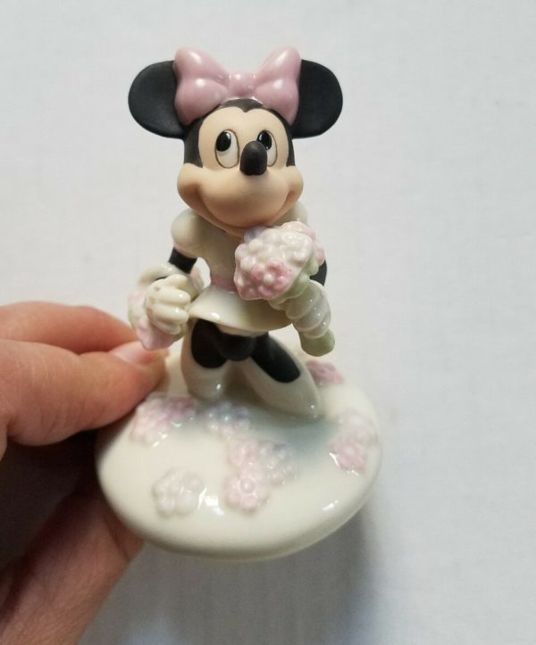 BLOOMS FOR MINNIE FIGURINE