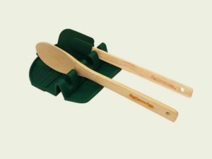 BIG GREEN EGG - SPATELMAT MET HOUTEN LEPEL EN PANNENLIKKER