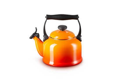 LE CREUSET - FLUITKETEL TRADITION ORANJE