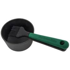 BIG GREEN EGG - SAUCE POT W/ BASTING BRUSH CAST IRON