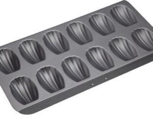 TWELVE HOLE MADELEINE PAN 40X20