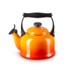 LE CREUSET - FLUITKETEL TRADITION ORANJE