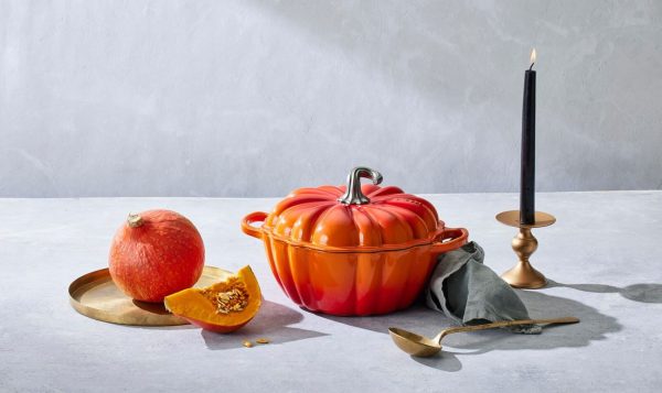 Le Creuset Stoofpan "Pompoen" in Geëmailleerd Gietijzer Le Creuset Stoofpan "Pompoen" in Geëmailleerd Gietijzer