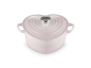 LE CREUSET - Braadpan Hart in Geëmailleerd Gietijzer met RVS Hartjesknop Shell Pink LE CREUSET - Braadpan Hart in Geëmailleerd Gietijzer met RVS Hartjesknop Shell Pink
