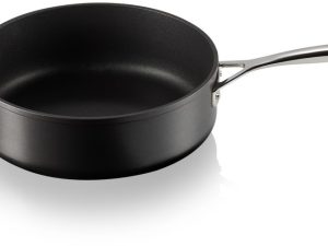 LE CREUSET - Anti-aanbak Sauteerpan met Rechte Wand + Handvat in Zwart 28cm 5,4l LE CREUSET - Anti-aanbak Sauteerpan met Rechte Wand + Handvat in Zwart 28cm 5,4l